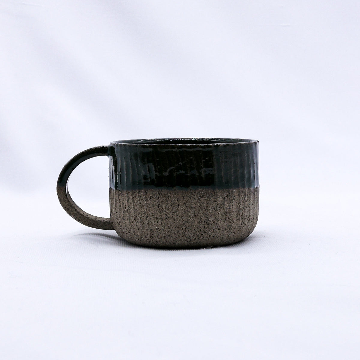 Bluverde Arte Handmade Ceramic Smoked Grey Stoneware Mug-1