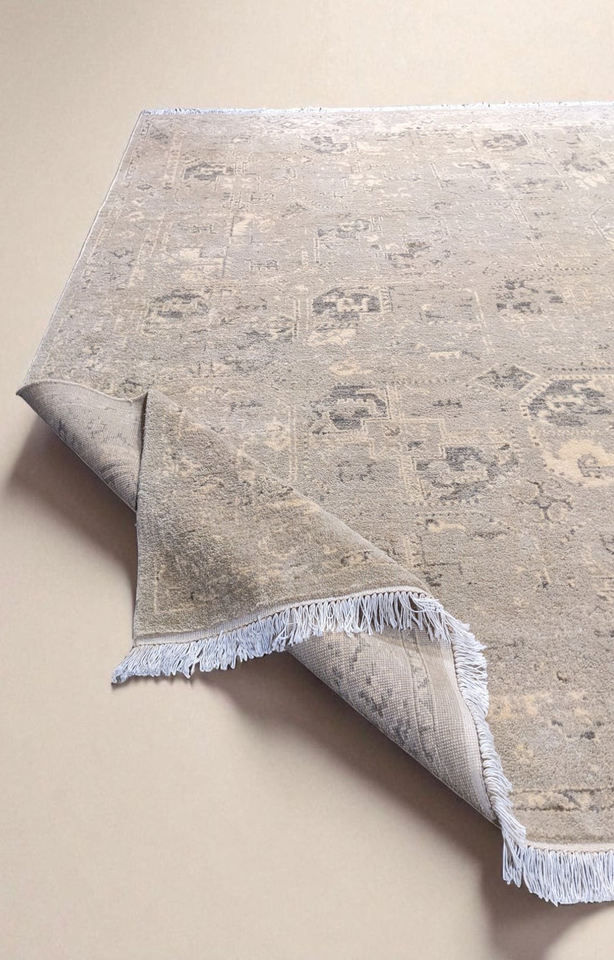 Aura Hand Knotted Rug Sample - 30 x 30 cm