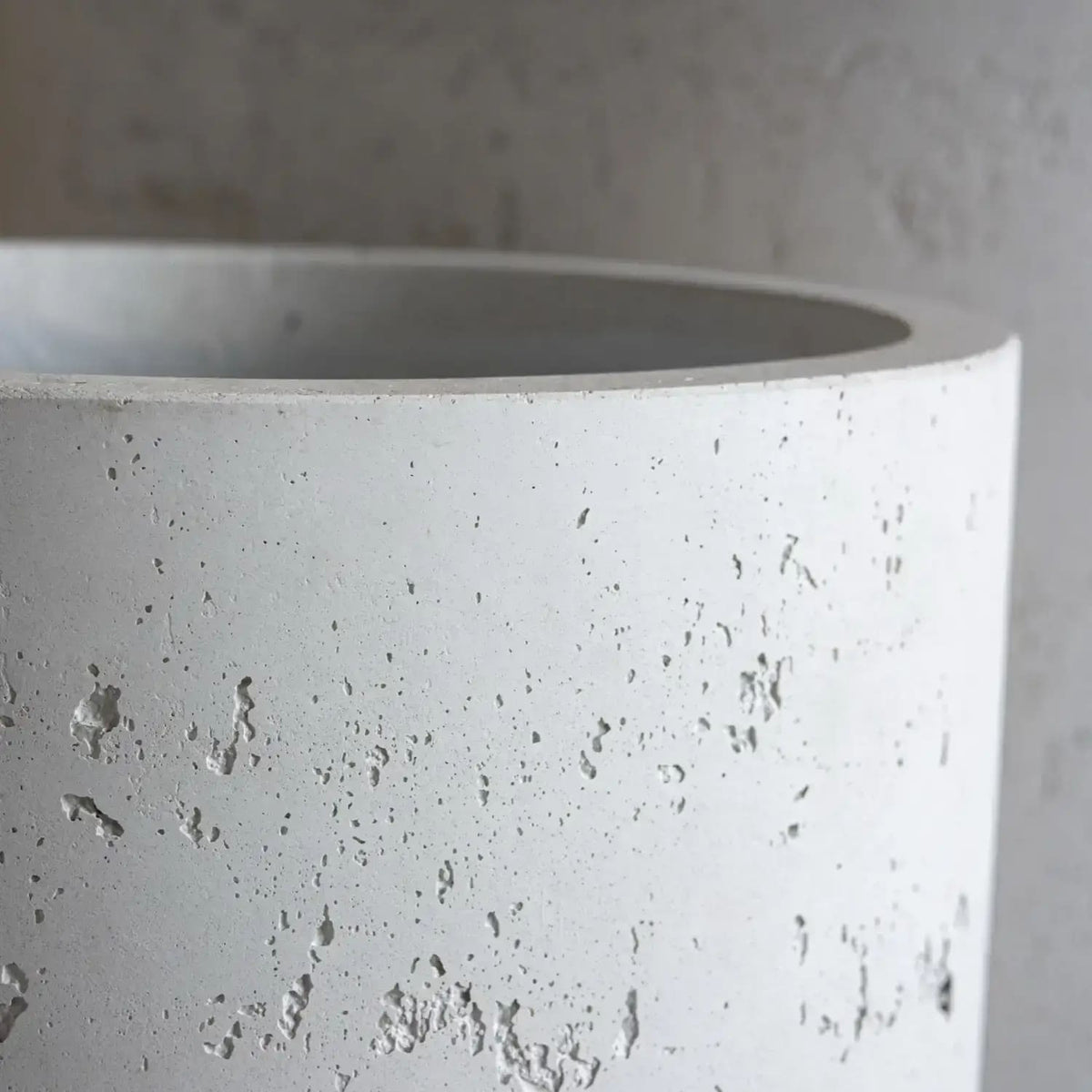 Aurella White Mist  Medium Concrete Cylinder Planter
