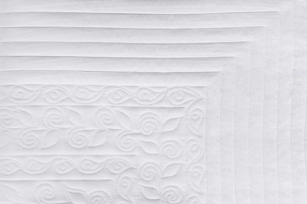 The White Hotel Luxe Bedding With Pillows